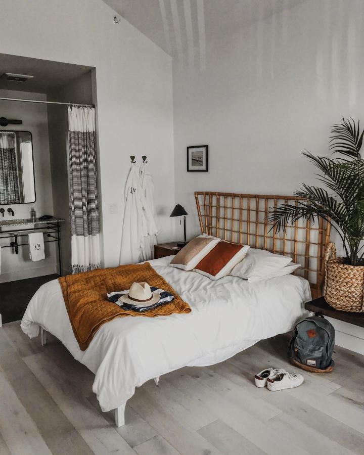 Lokal Cape Hotel 2*