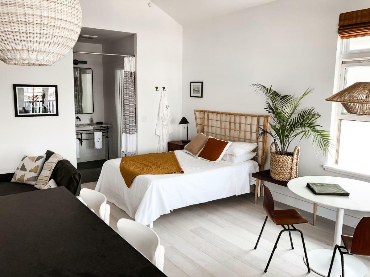 Hotel Lokal Cape 2*